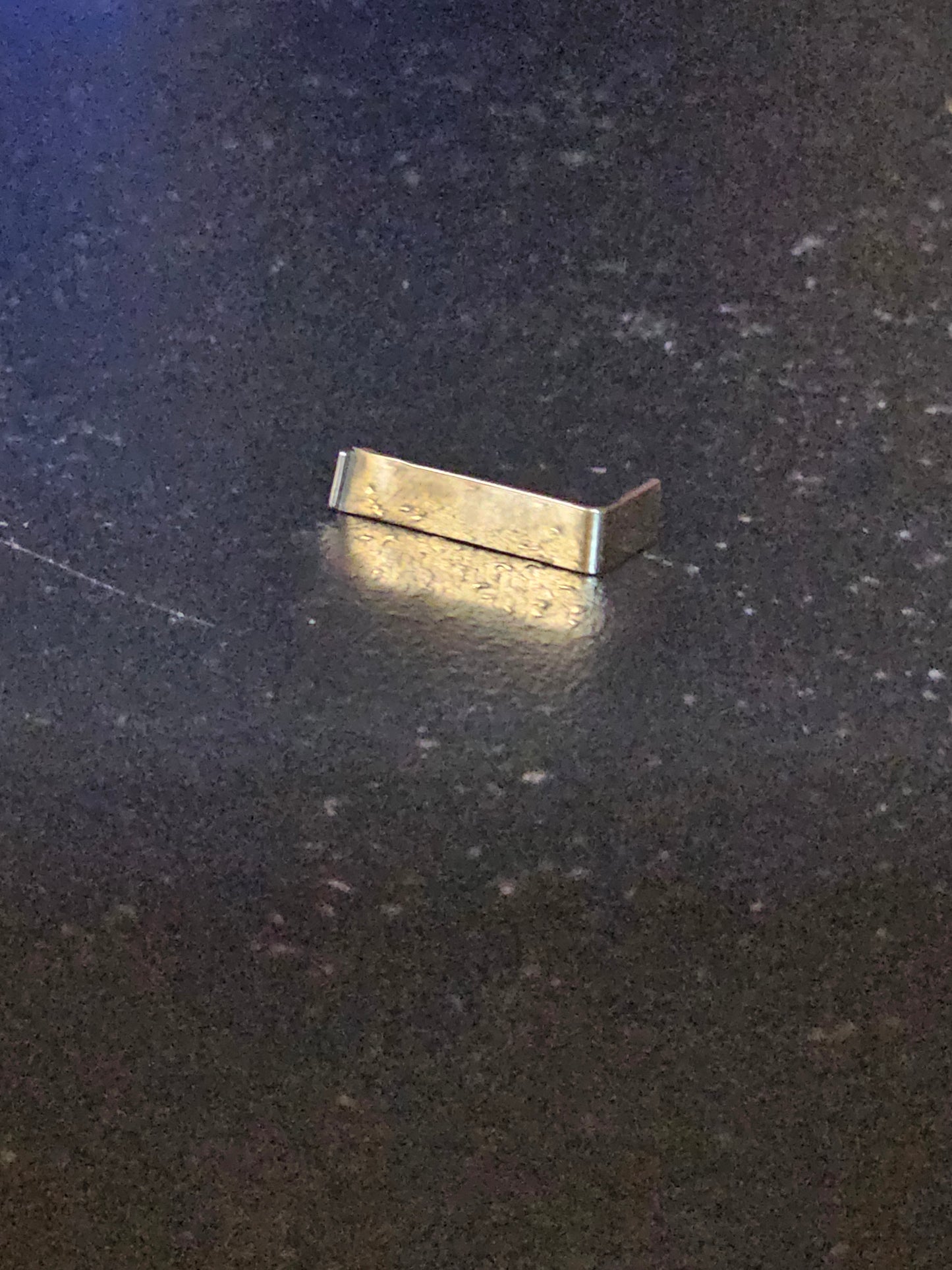 Cut and Polished Connector